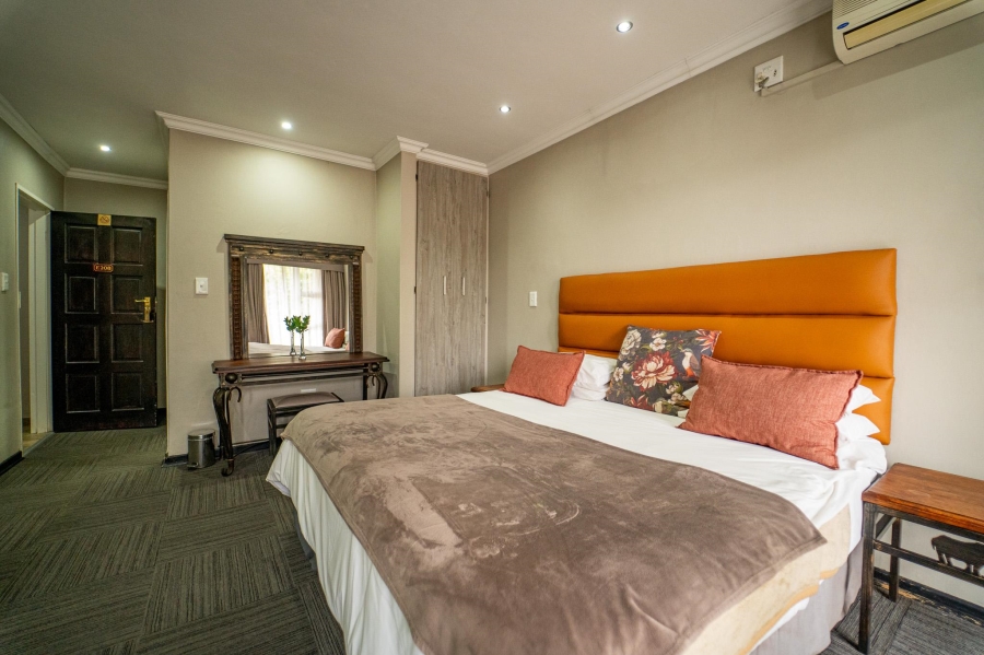 19 Bedroom Property for Sale in Universitas Free State